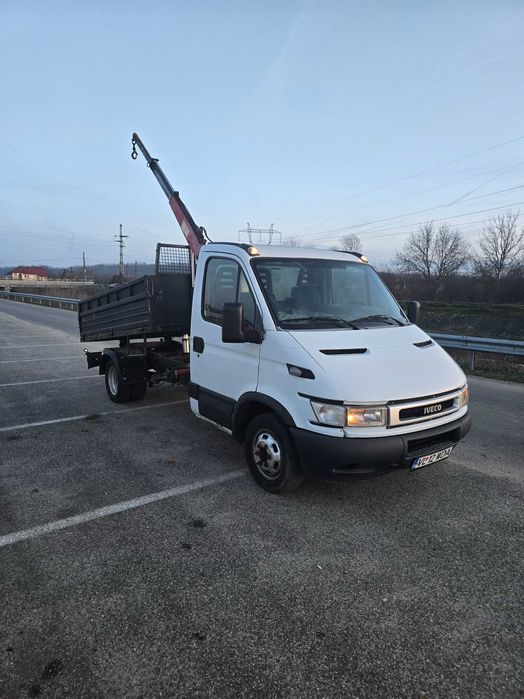 Vand Iveco Daily 35C14 basculabila cu macara