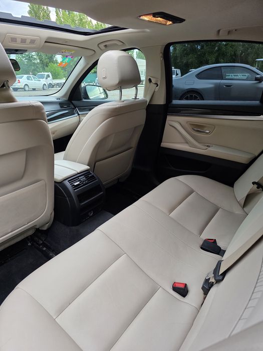 VÂND BMW 520D 2015 B 47 LUXURY