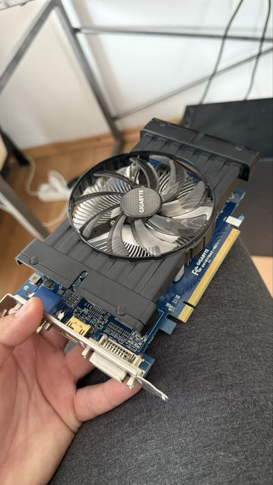 Placa video R7750OC 1GB