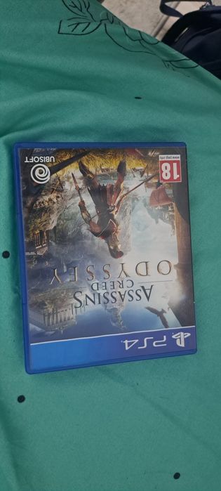 Jocuri ps4 in stare buna + controlere.