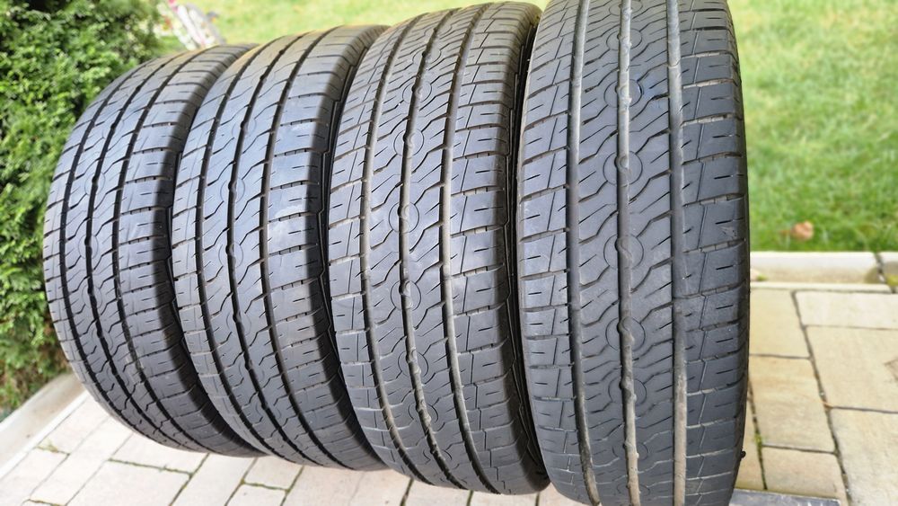 Anvelope vara 205 70 R 15 C Semperit