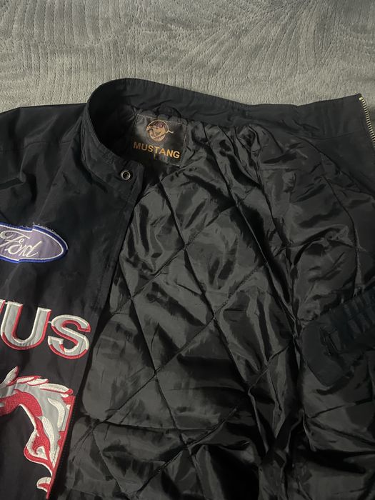 Продам эксклюзивную куртку mustang