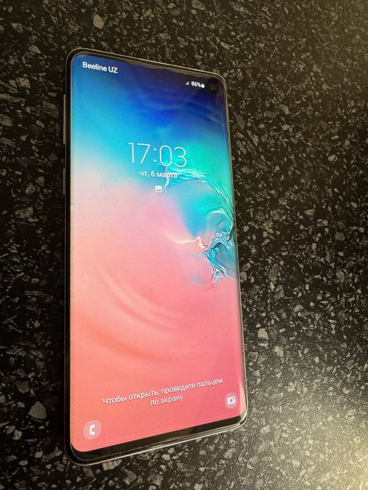 Продаётся телефон Galaxy S 10