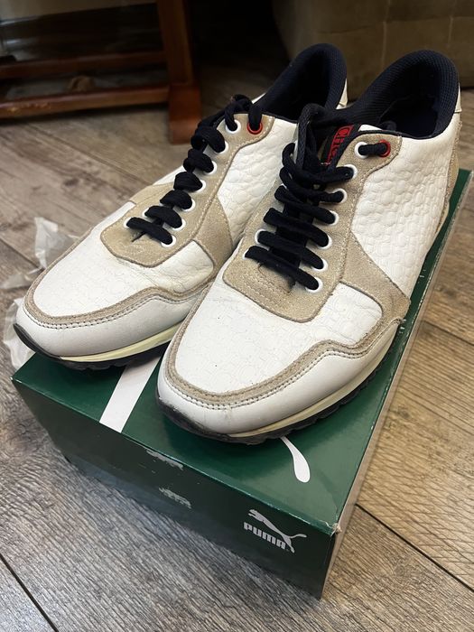 Продаются кроссовки CHCH в отличном  состоянии