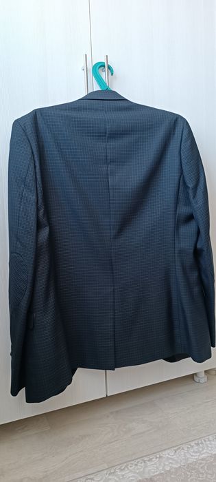 Продам костюм мужской