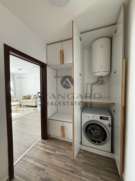 Продава се Двустаен апартамент в Пловдив, Кършияка - 56 кв.м за 2731 €/кв.м - Снимка #2