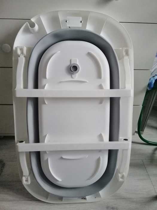 Ванночка для купания новорожденных