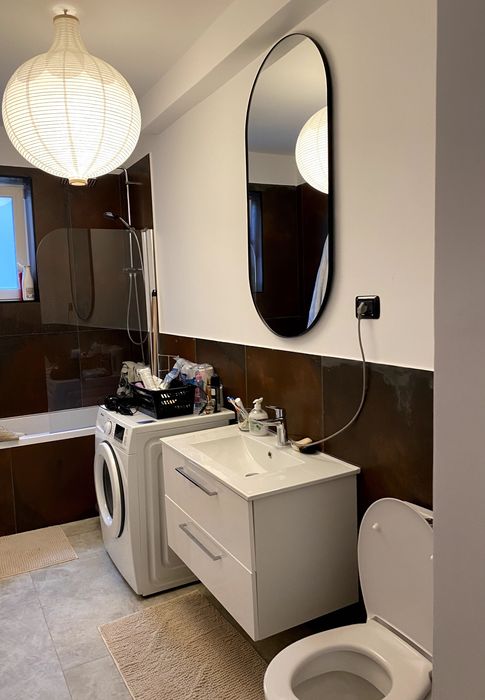 închiriez apartament 3 camere Brașov centru