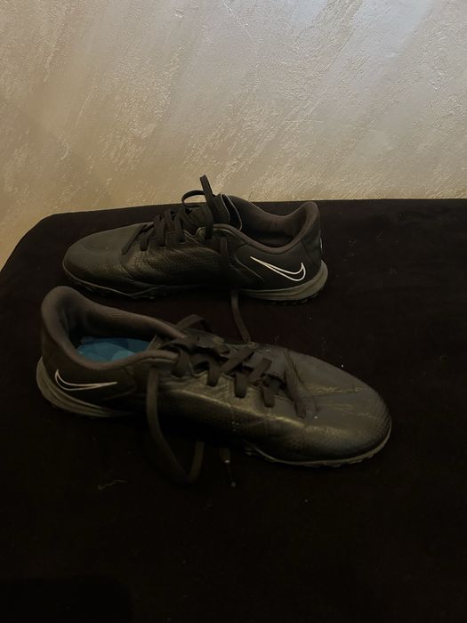 Футболни стоножки Nike tiempo