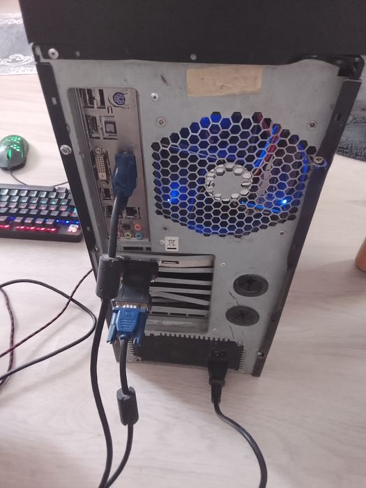 De vândut PC de gaming