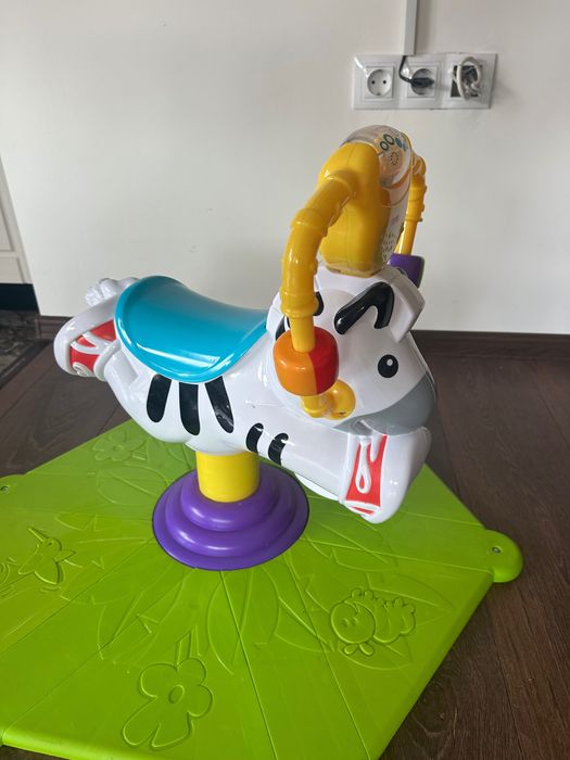Конче - играчка за яздене Fisher price
