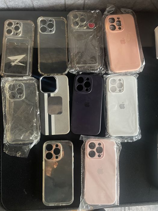 Продам чехлы на айфон 14про