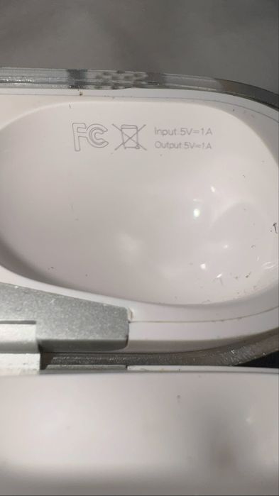 Apple Airpods Pro(MagSafe)-Stare Impecabila,Puțin utilizate+accesorii