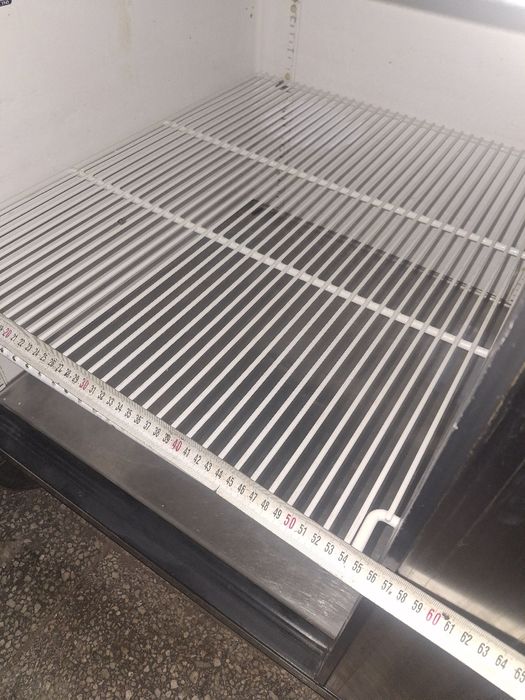 Хладилна маса за пица TRUE