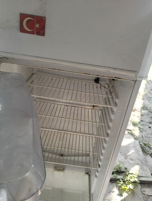 Холодильник indesit