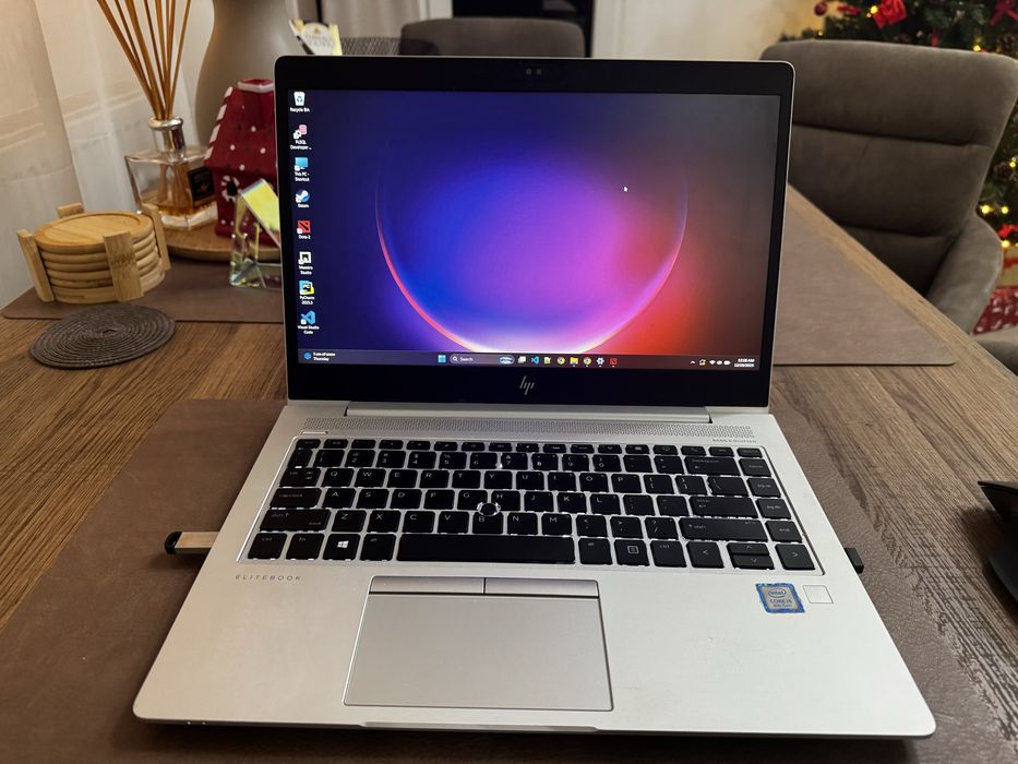 HP EliteBook 840 G5 - 32 GB RAM, i5(8cpu), SSD