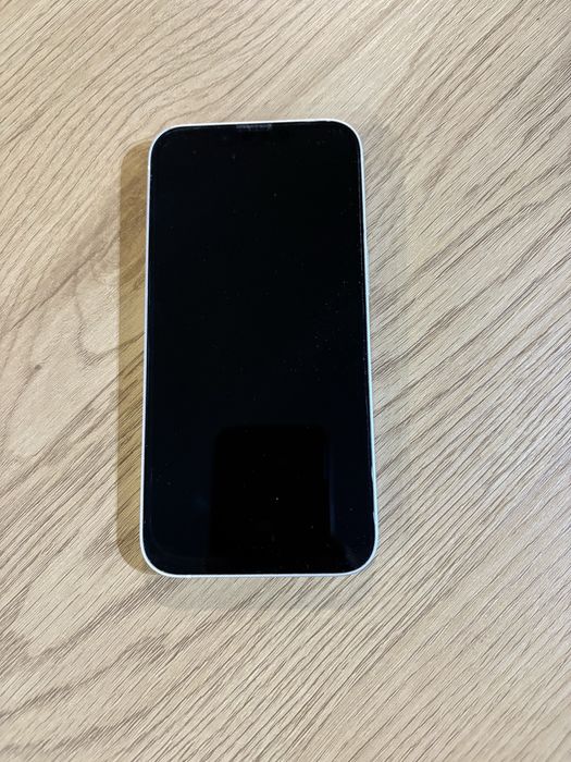 iPhone 13 - 128GB White