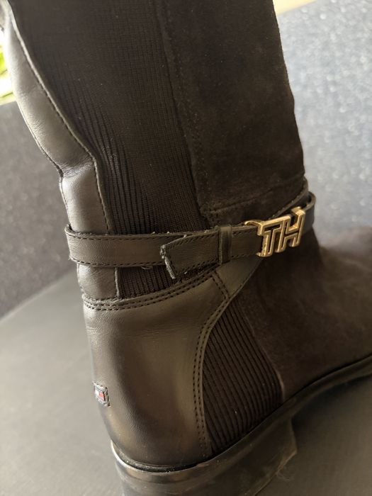 Велурени ботуши Tommy Hilfiger