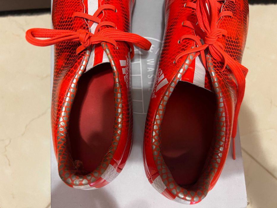 adidas F30 adizero бутонки ,калеври ,футболни обувки номер 43
