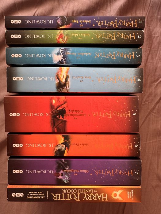 Seria Harry Potter vol 1-8 in limba turca