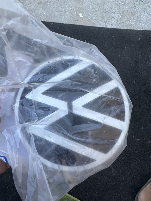 Emblemă vw id 4.cod:11a853630.