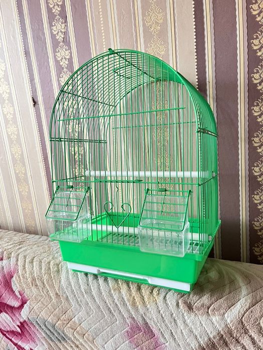 Продам клетку для попугая