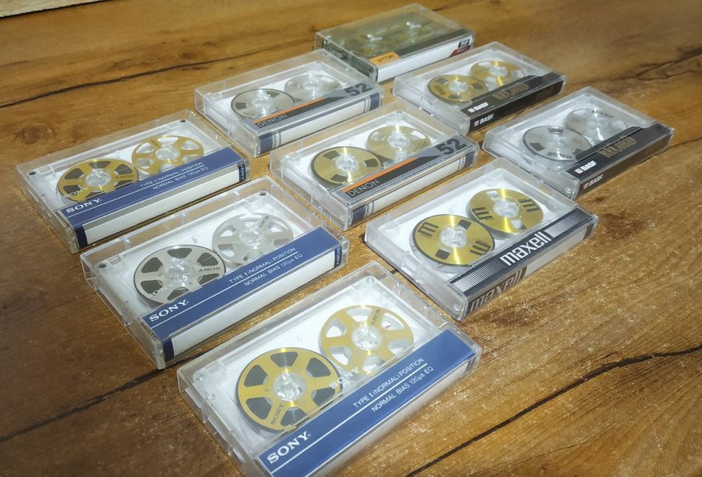 Аудиокассеты с алюминиевыми бобинками