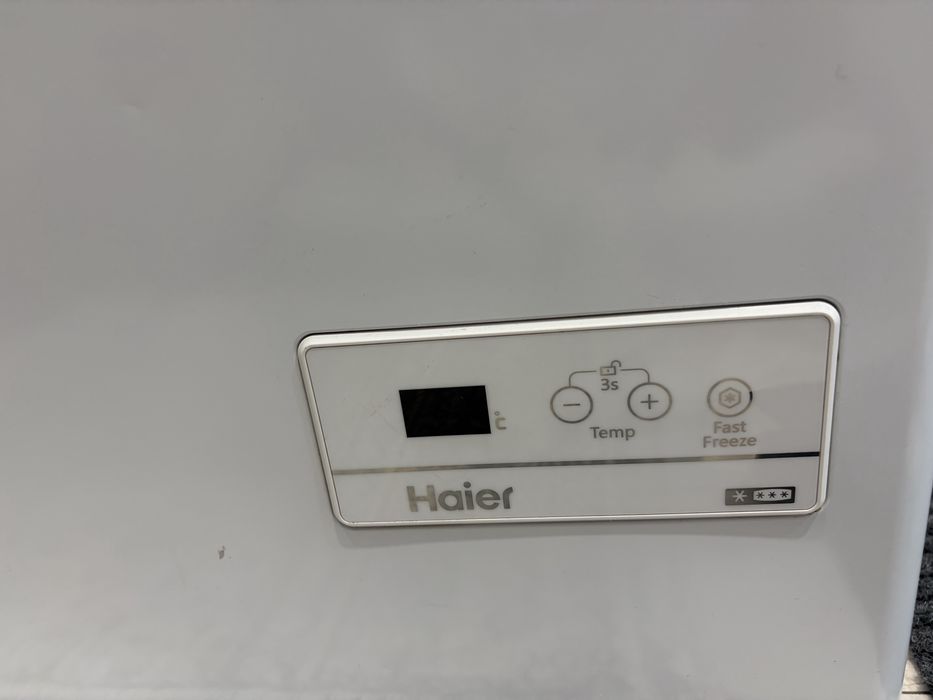 Продам морозильную камеру  Haier
