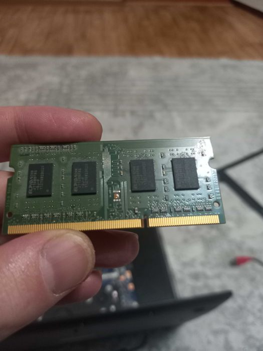 Продам Озу ddr 3 для ноутбука