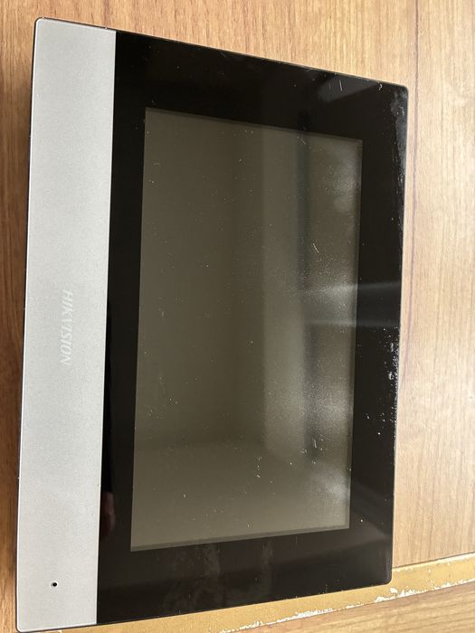 Interfon interior audio/video Hikvision DS-KH6320-WTE1