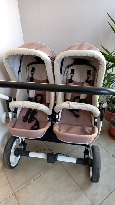 Бебешка количка за близнаци