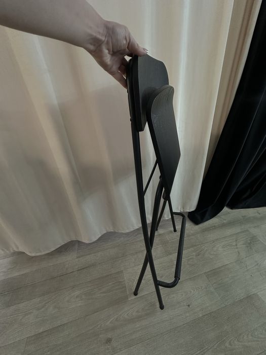 Продам стул складной ikea