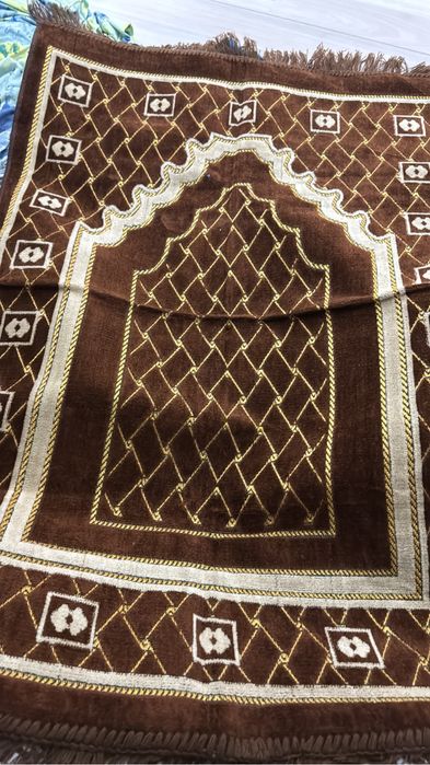 Жайнамаз  и тасбих