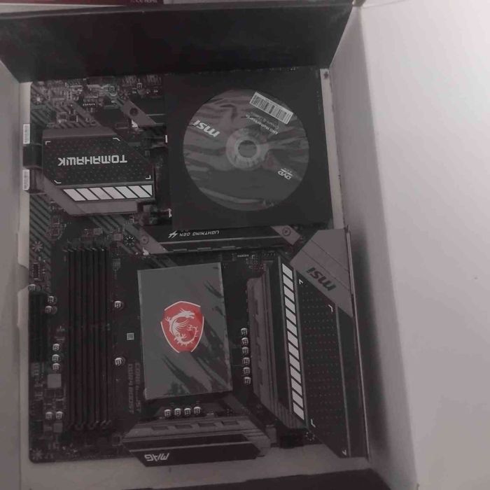 MSI B550 TOMAHAWK AM4 Дънна платка