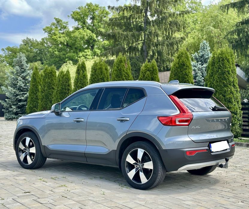 Volvo XC40 2.0 D4 190 CP 4x4