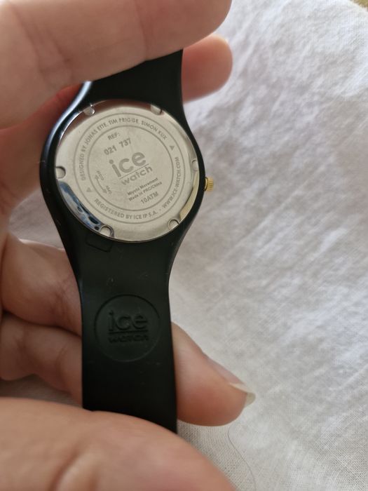 Часовник  Ice watch