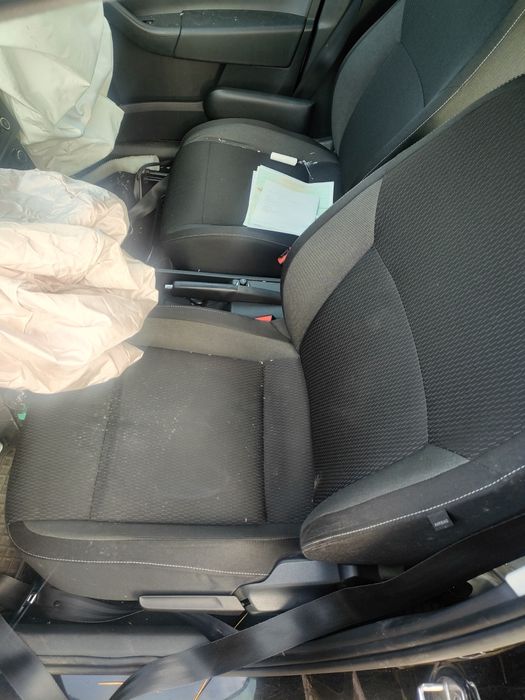 Продавам на части Шкода Рапид 1.2 tsi