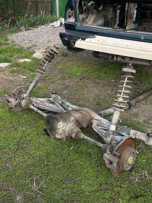 Запчасти для bmw e34