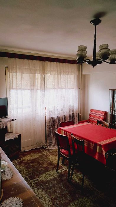 Vanzare apart 2 camere decomandat, Braila, Calea Calarasilor stradal