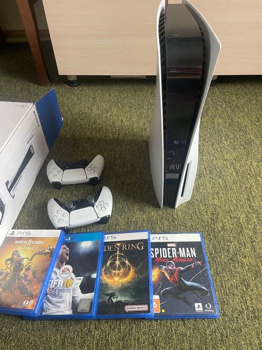 Sonny playstation 5 в идеальном состоянии