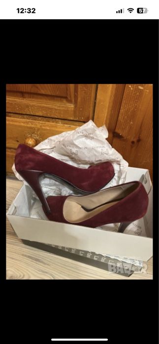 Обувки велур