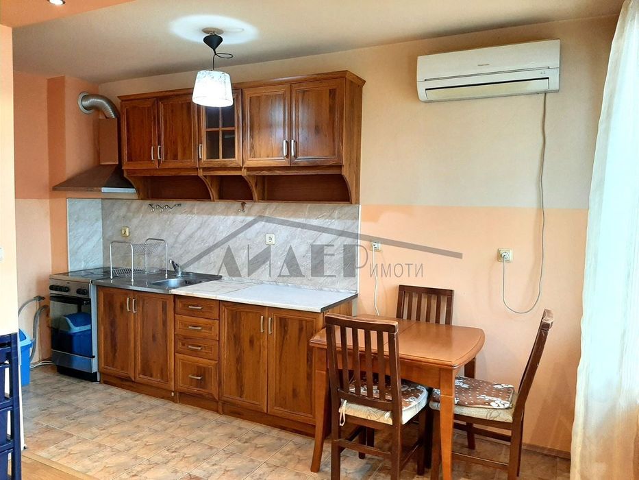 Дава се под наем Двустаен апартамент в Пловдив, Кършияка - 65 кв.м за 346.8 € - Снимка #2