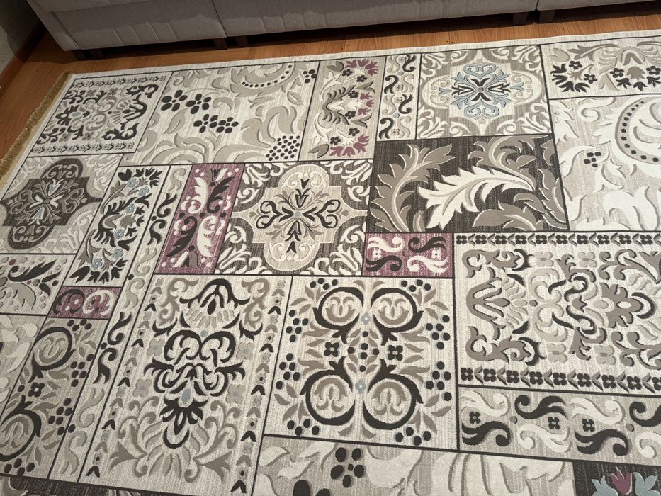 Продам ковер в отл состоянии