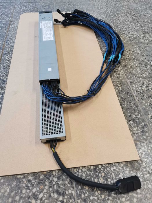 Окабелено сървърно захранване HP 2250W