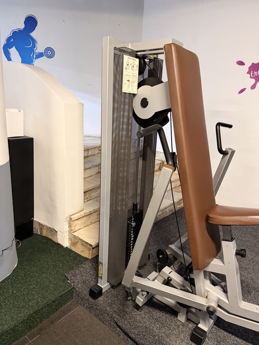 Presa piept Technogym Selection