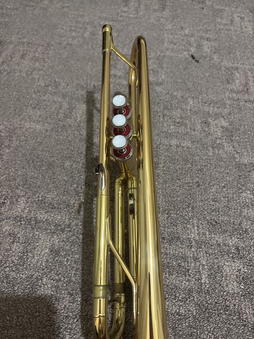 Trompeta Yamaha YTR 4335GII