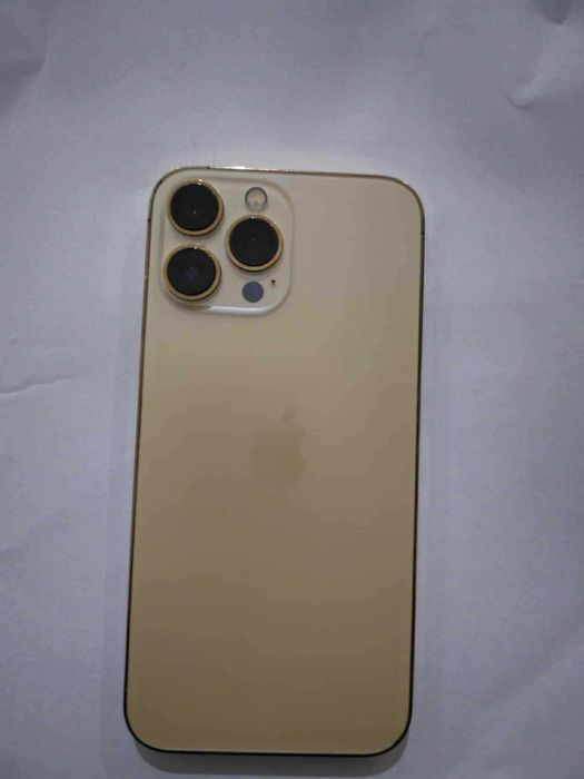 Iphone 13 pro Max в гаранция е още