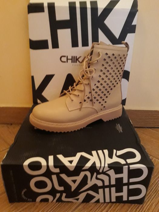 Incaltari Perforate Chika