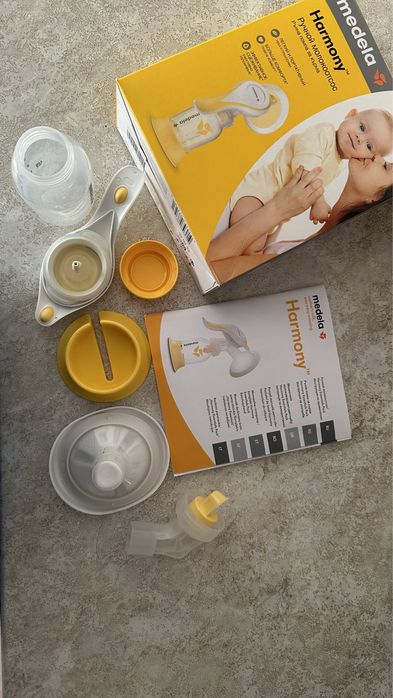 Молокоотсос Medela механический
