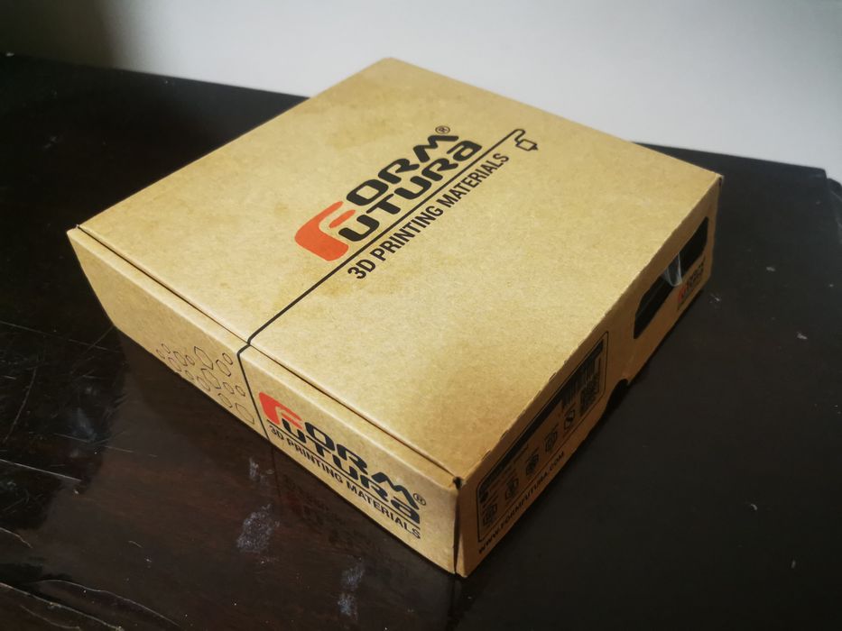 filament translucid dorm flutura flour clean stained